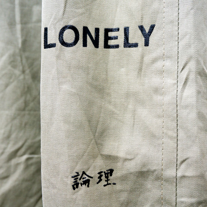 新鋭ブランドLONELY論理のコート