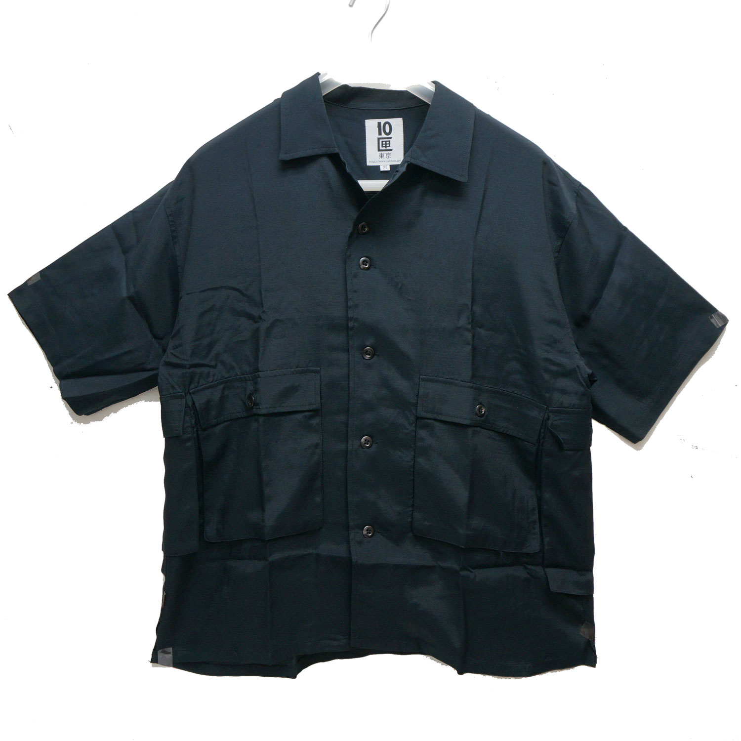 TENBOXのシャツ